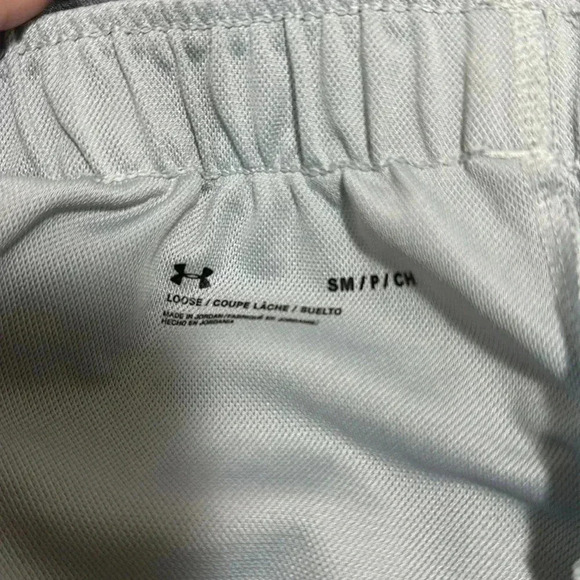 Shorts - Picture 4 of 4